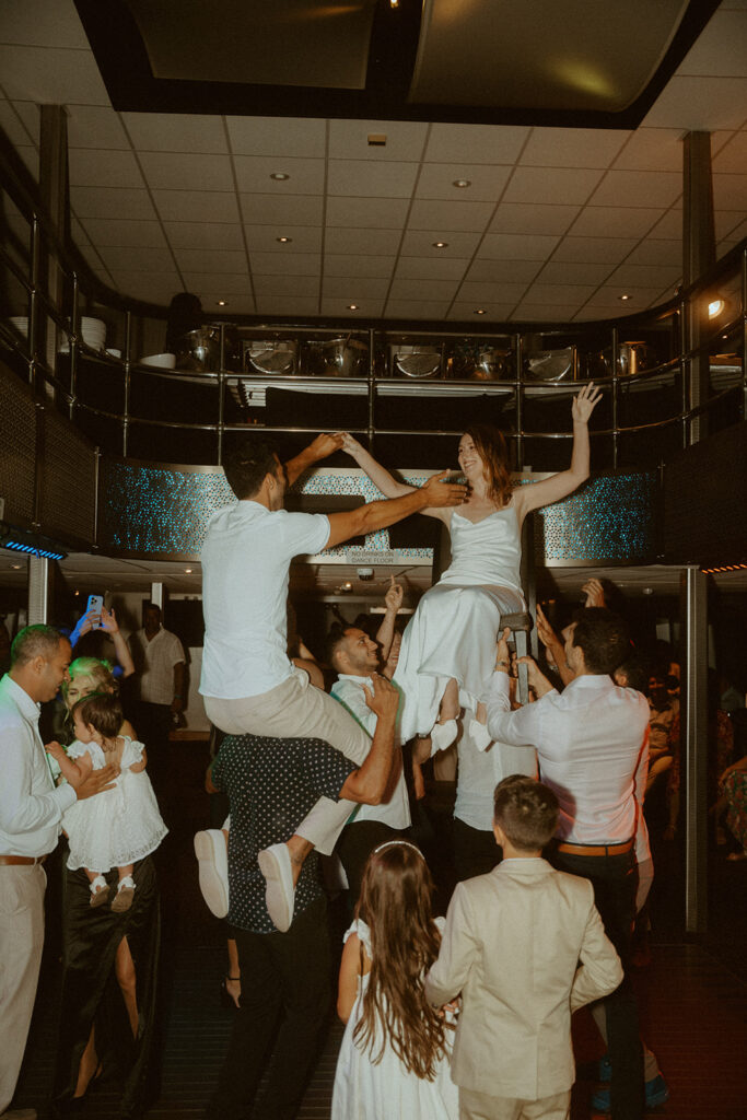 Wedding Cruise on the Spirit of Philadelphia by Rachel Bond Photography: edgy and unconventional wedding photographer on the east coast