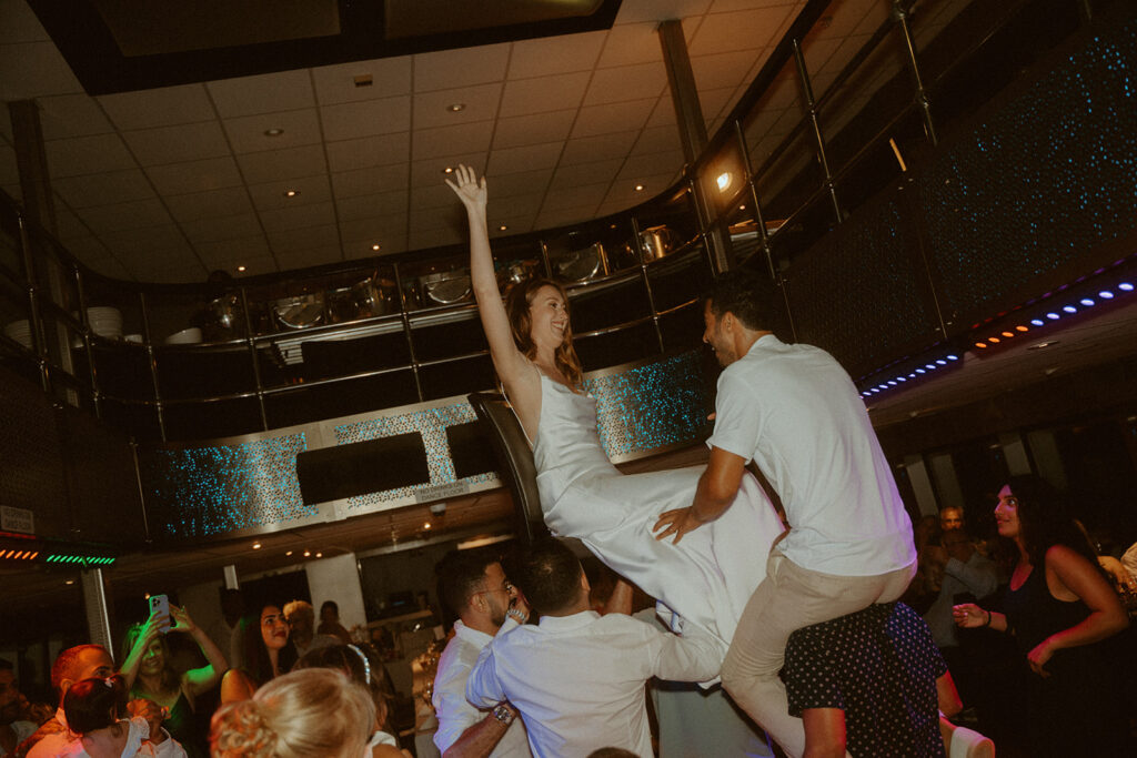 Wedding Cruise on the Spirit of Philadelphia by Rachel Bond Photography: edgy and unconventional wedding photographer on the east coast