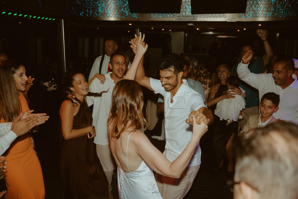 Wedding Cruise on the Spirit of Philadelphia by Rachel Bond Photography: edgy and unconventional wedding photographer on the east coast